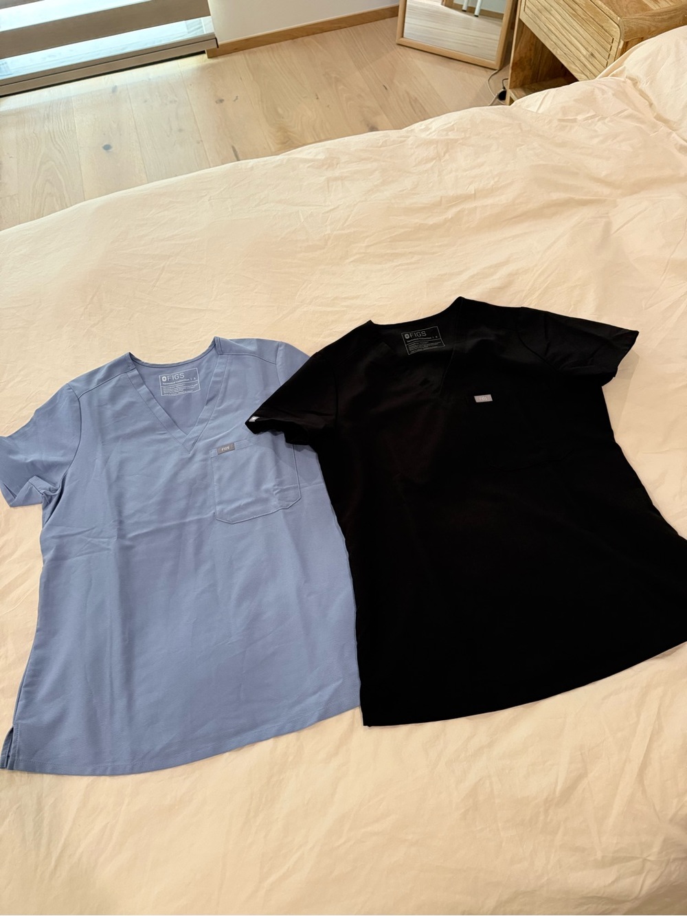 Figs Catarina One Pocket Scrub Top size S
